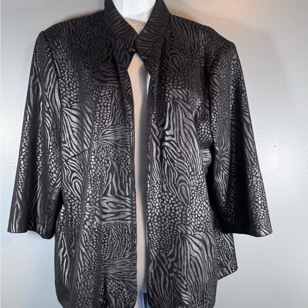 BonWorth Metallic Animal Print Jacket – Size MP - Picture 4 of 12